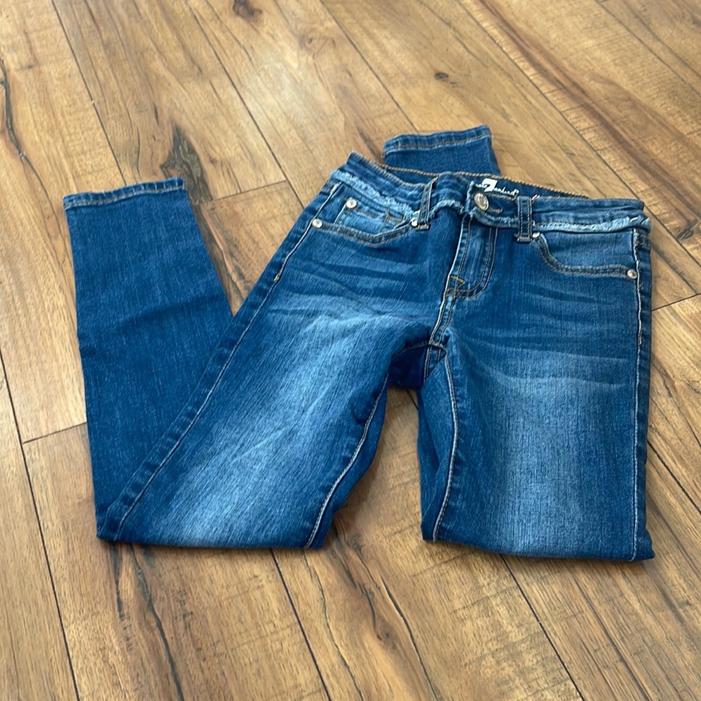 Girls 7 for All Mankind skinny jeans. Gently worn.